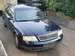 Blau Gebraucht 1998 Audi A6 Kombi | 1.050 € (Guter Preis)
