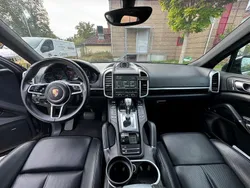 Schwarz Gebraucht 2016 Porsche Cayenne SUV | 32.500 €