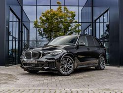 Schwarz Gebraucht 2022 BMW X5 M Sport SUV | 61.995 € (Fairer Preis)