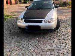Grau Gebraucht 2004 Audi A3 Limousine | 1.400 €