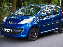 Blau Gebraucht 2008 Peugeot 107 Filou Kleinwagen | 4.200 € (Etwas zu teuer)