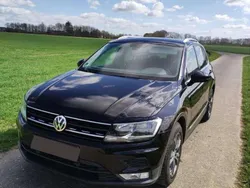 Schwarz Gebraucht 2017 VW Tiguan Sound SUV | 19.000 € (Teuer)