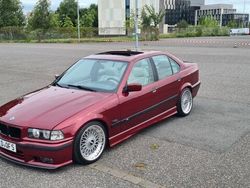 Rot Gebraucht 1995 BMW 328 M Sport Limousine | 13.500 €