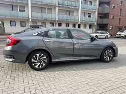 Grau Gebraucht 2017 Honda Civic Sport Limousine | 18.200 € (Guter Preis)