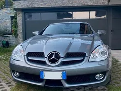 Grau Gebraucht 2010 Mercedes SLK350 Cabrio | 22.450 €