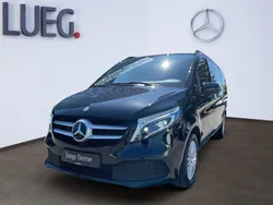 Obsidianschwarz metallic Gebraucht 2022 Mercedes V300 Edition Van / Kleinbus | 59.450 € (Teuer)