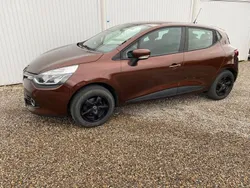 Braun Gebraucht 2015 Renault Clio IV Initiale Paris Limousine | 5.400 € (Fairer Preis)