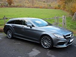 Grau Gebraucht 2015 Mercedes CLS220 Shooting Brake Sport Kombi | 18.200 €