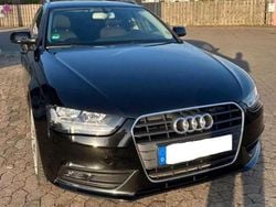 Schwarz Gebraucht 2013 Audi A4 Attraction Kombi | 6.500 € (Guter Preis)