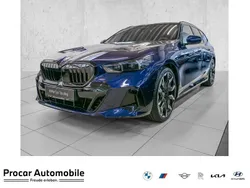 Blau Gebraucht 2025 BMW 540 M Sport Kombi | 78.999 €