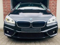 Schwarz Gebraucht 2015 BMW 218 Kombi | 10.700 € (Fairer Preis)