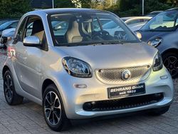 Silber Gebraucht 2017 Smart ForTwo Coupé Prime Kleinwagen | 16.490 € (Etwas zu teuer)