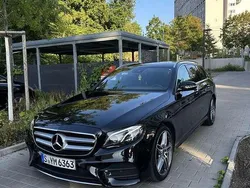 Schwarz Gebraucht 2018 Mercedes E220 AMG line Kombi | 23.000 € (Superpreis)