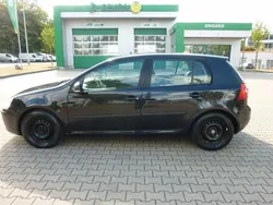 Schwarz Gebraucht 2009 VW Golf VI Trendline Limousine | 3.990 € (Guter Preis)