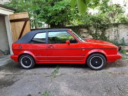 Rot Gebraucht 1992 VW Golf Cabriolet Sportline Cabrio | 9.950 €