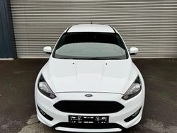 Weiß Gebraucht 2018 Ford Focus ST-Line Kombi | 11.299 € (Fairer Preis)