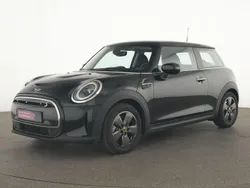 Schwarz Gebraucht 2023 Mini Cooper SE Essential Kleinwagen | 19.744 € (Superpreis)