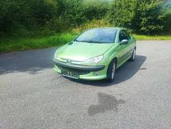 Grün Gebraucht 2002 Peugeot 206 CC Cabrio | 750 € (Guter Preis)