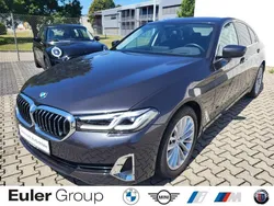 Grau Gebraucht 2022 BMW 540 Limousine | 47.877 € (Superpreis)