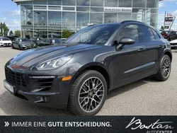 Grau (metallic) Gebraucht 2017 Porsche Macan SUV | 38.900 € (Guter Preis)