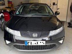 Schwarz Gebraucht 2011 Honda Civic Comfort Limousine | 6.799 € (Fairer Preis)