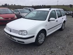 Weiß Gebraucht 2003 VW Golf IV Comfortline Kombi | 1.250 € (Guter Preis)