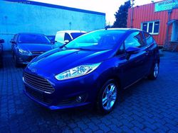 Blau Gebraucht 2015 Ford Fiesta Trend Kleinwagen | 3.990 € (Fairer Preis)