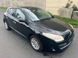 Schwarz Gebraucht 2011 Renault Mégane III Dynamique Limousine | 2.490 € (Superpreis)