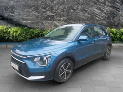 Mineralblau Gebraucht 2023 Kia Niro Edition 7 SUV | 30.690 € (Guter Preis)