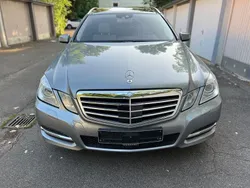 Grau Gebraucht 2011 Mercedes E350 Avantgarde Kombi | 13.999 € (Fairer Preis)