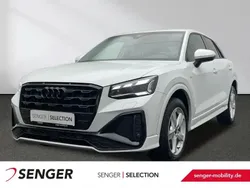 Weiß Gebraucht 2022 Audi Q2 S-Line SUV | 30.680 €