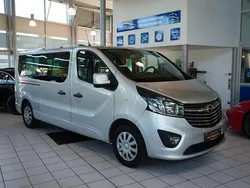 Silber Gebraucht 2019 Opel Vivaro Van | 19.900 € (Teuer)