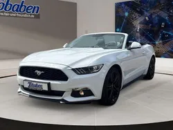 Weiß Gebraucht 2017 Ford Mustang Convertible Cabrio | 31.490 € (Teuer)