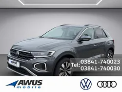 Grau / indiumgrau (metallic) Gebraucht 2024 VW T-Roc Move SUV | 31.990 € (Fairer Preis)
