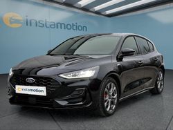 Schwarz Gebraucht 2025 Ford Focus Limousine | 26.049 € (Fairer Preis)