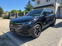Schwarz Gebraucht 2025 VW Touareg SUV | 58.990 €
