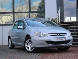 Grau Gebraucht 2005 Peugeot 307 Quiksilver Limousine | 1.900 € (Fairer Preis)