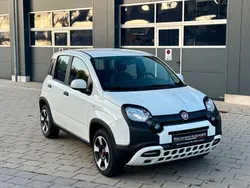 Gelato weiß Gebraucht 2023 Fiat Panda Cross Cross Kleinwagen | 13.990 € (Fairer Preis)