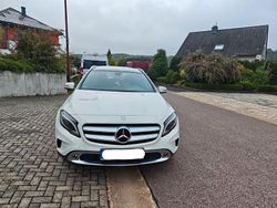 Weiß Gebraucht 2015 Mercedes GLA200 SUV | 15.600 € (Guter Preis)