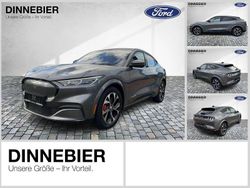 Grau (metallic) Gebraucht 2021 Ford Mustang Mach-E Basis SUV | 39.340 € (Etwas zu teuer)