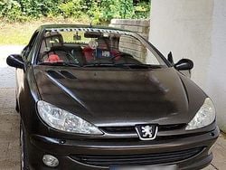 Schwarz Gebraucht 2004 Peugeot 206 CC Cabrio | 800 € (Guter Preis)