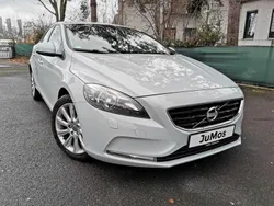 Blau Gebraucht 2013 Volvo V40 Kinetic Kombi | 8.499 € (Fairer Preis)