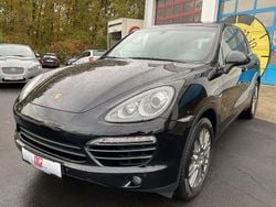 Tiefschwarz Gebraucht 2011 Porsche Cayenne SUV | 14.990 € (Fairer Preis)