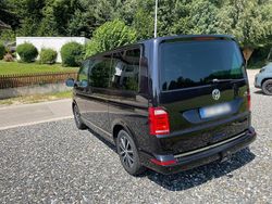 Schwarz Gebraucht 2016 VW Multivan Comfortline Van | 27.200 €