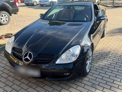 Schwarz Gebraucht 2004 Mercedes SLK350 Cabrio | 12.000 €