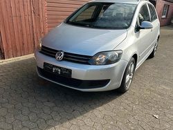 Silber Gebraucht 2009 VW Golf Plus Cross Van / Kleinbus | 5.999 € (Teuer)