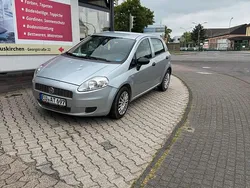 Grau Gebraucht 2009 Fiat Grande Punto Kleinwagen | 1.200 €