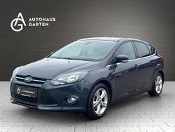 Grau Gebraucht 2012 Ford Focus Champions Edition Limousine | 5.950 € (Fairer Preis)