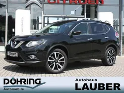 Black pearl Gebraucht 2017 Nissan X-Trail Tekna SUV | 18.945 € (Fairer Preis)
