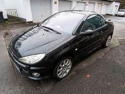 Schwarz Gebraucht 2003 Peugeot 206 CC Cabrio | 1.150 € (Superpreis)